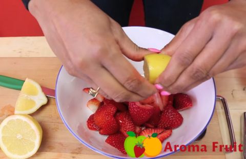 Strawberry Melba Recipe